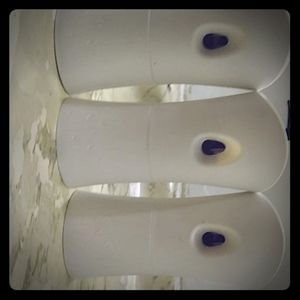 Air refresher sprayer thing